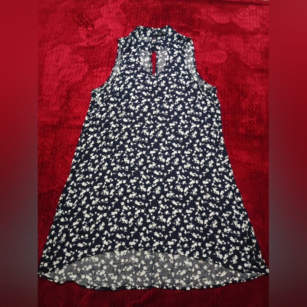 Floral Sleeveless Mini Dress - Black and White(Excellent Condition)
